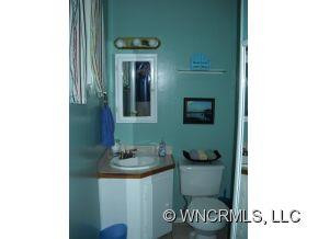 23 Moore Ave - Photo 12
