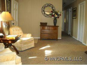 23 Moore Ave - Photo 9