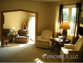23 Moore Ave - Photo 10