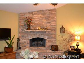 300 Sanctuary Drive - Photo 14