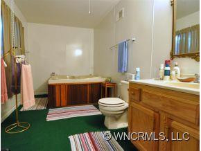 100 E. Pinecrest Drive - Photo 16