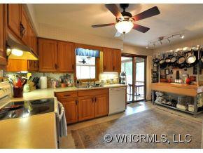 100 E. Pinecrest Drive - Photo 6