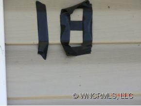 18 Twin Springs Lane - Photo 2