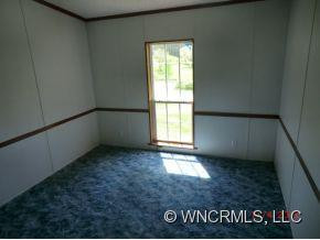 18 Twin Springs Lane - Photo 3