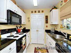 602 CARLYLE WAY - Photo 4