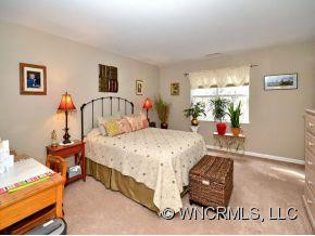 602 CARLYLE WAY - Photo 5