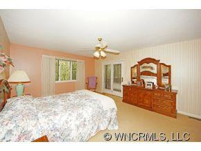 1101 Red Oak Drive - Photo 9