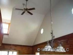  - Photo 7