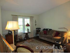 11 Woodfield Road - Photo 2
