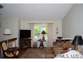 11 Woodfield Road - Photo 3