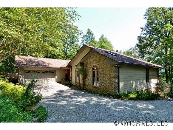 28 Hickory Vista Lane