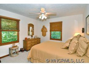 28 Hickory Vista Lane - Photo 10