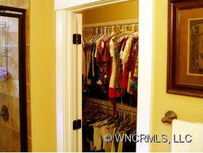 17 Roselyn Way - Photo 14