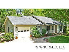 303 Springfield Court - Photo 2