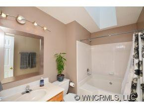 303 Springfield Court - Photo 11