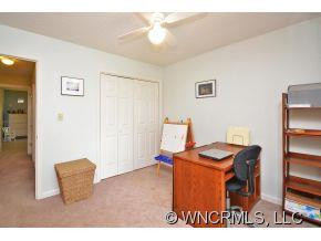 303 Springfield Court - Photo 15