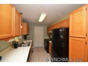 303 Springfield Court - Photo 8