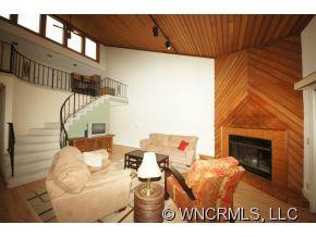 2109 HILLBILLY LANE - UNIT A - Photo 3