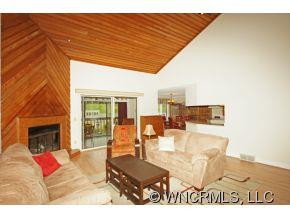 2109 HILLBILLY LANE - UNIT A - Photo 4