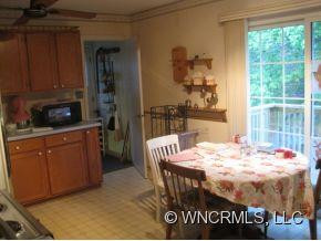 11 Hillview Road - Photo 6