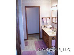 - Photo 12