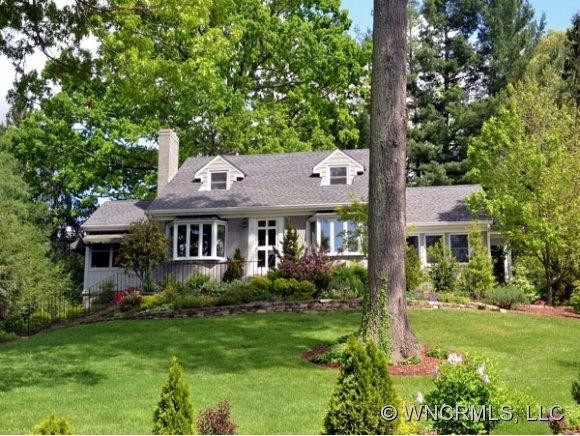 6 REYNOLDS PLACE