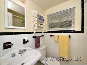 6 REYNOLDS PLACE - Photo 12