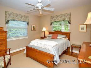 6 REYNOLDS PLACE - Photo 10