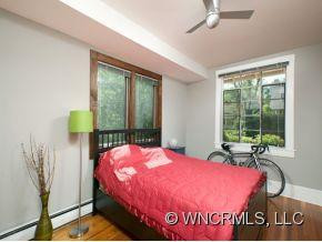 266 HILLSIDE STREET - Photo 13