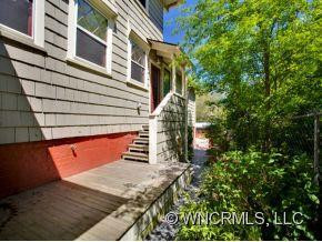 266 HILLSIDE STREET - Photo 19
