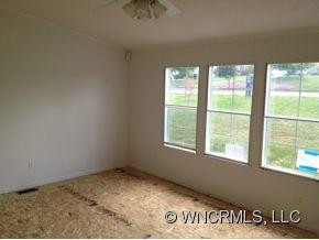 18 Sweet Briar Path Way - Photo 2