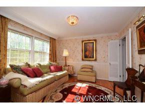64 Woodbury Road - Photo 4
