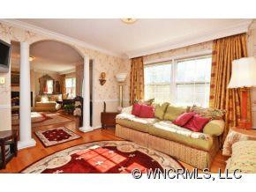 64 Woodbury Road - Photo 5
