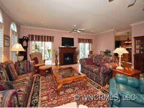 2360 ROSEMONT COURT - Photo 2