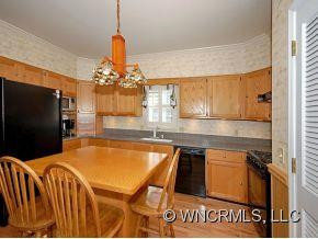 2360 ROSEMONT COURT - Photo 5