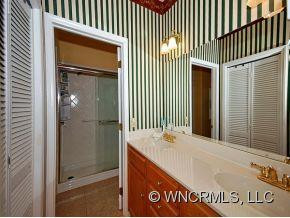 2360 ROSEMONT COURT - Photo 7