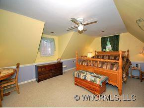 2360 ROSEMONT COURT - Photo 8