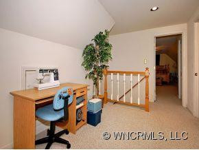 2360 ROSEMONT COURT - Photo 10