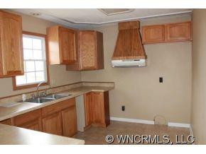 137 Allen Drive - Photo 3