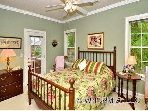 611 CARRIAGE COMMONS DRIVE - Photo 9