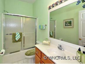 611 CARRIAGE COMMONS DRIVE - Photo 10
