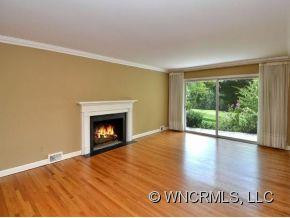 402 VANDERBILT ROAD - Photo 5