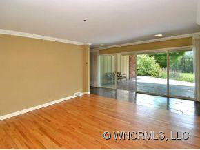 402 VANDERBILT ROAD - Photo 7
