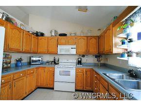 46 Ashwood Drive - Photo 2