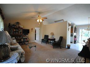 46 Ashwood Drive - Photo 4
