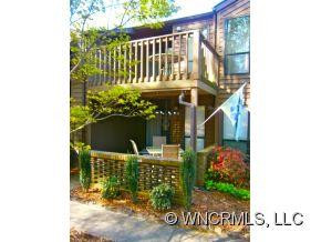 11 Ravencroft Lane - Photo 2