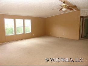 24 Evelyn Acres Dr - Photo 2