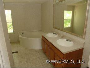 24 Evelyn Acres Dr - Photo 11