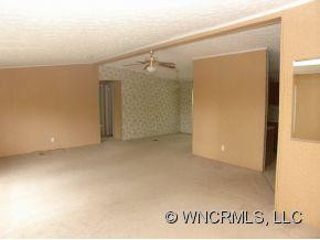 24 Evelyn Acres Dr - Photo 3
