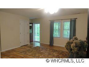 819 Wickins Drive - Photo 2